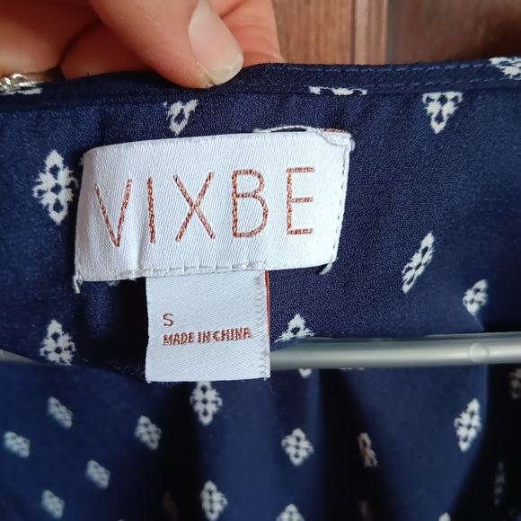 Blue patterned blouse - Picture 3 of 3